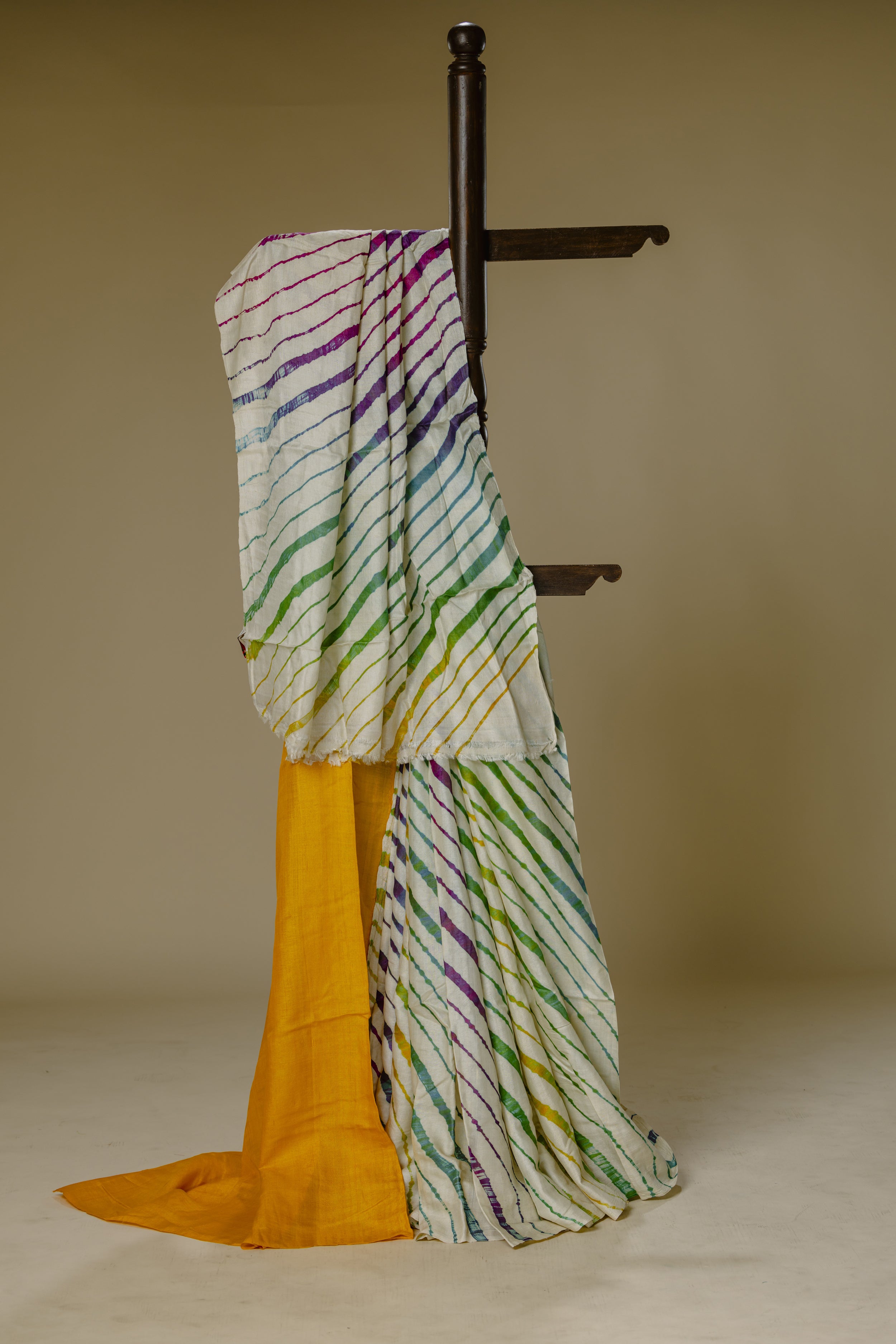 White Leharia Silk Saree with Yellow Blouse