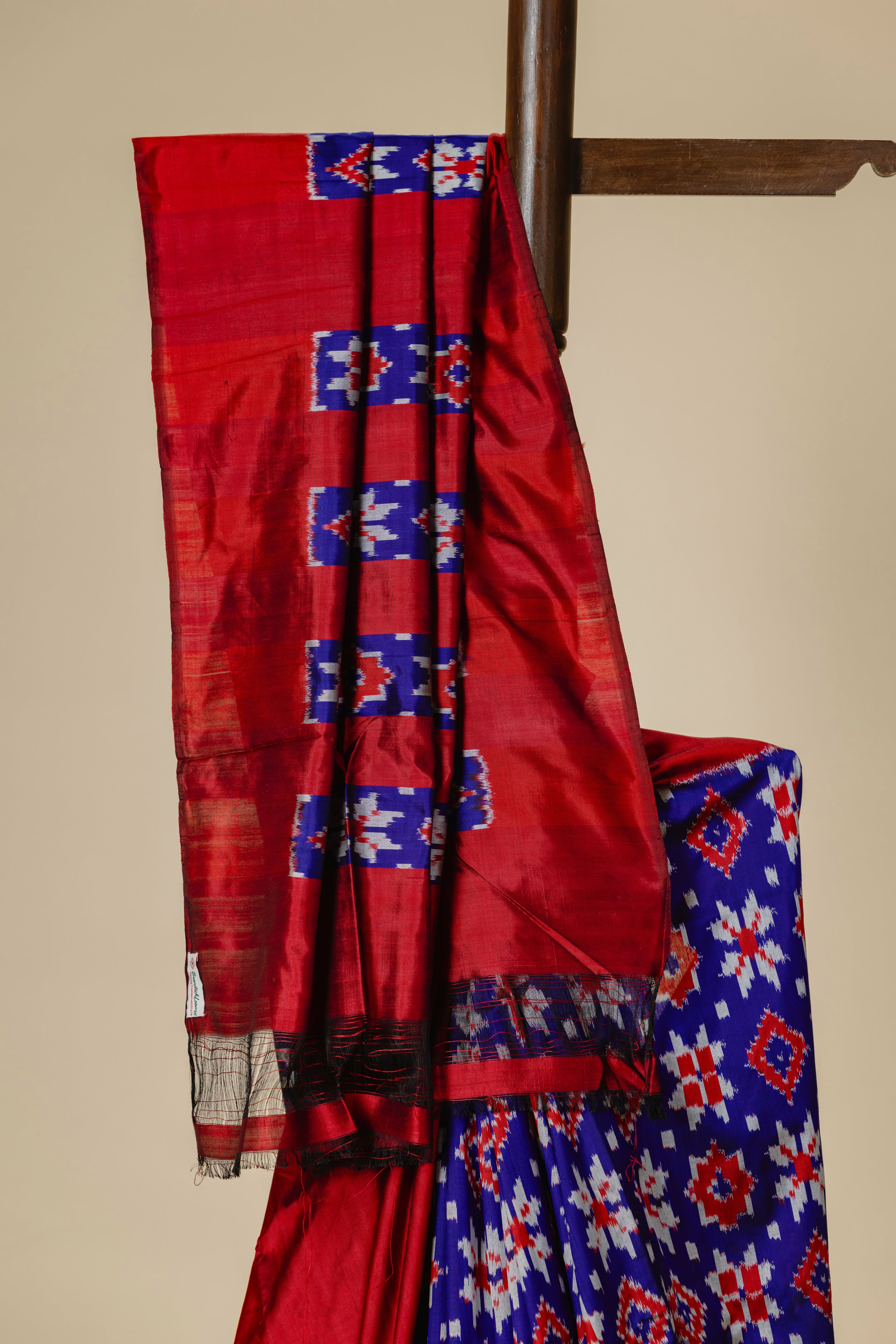Purplish Blue Pochampally Ikat Saree with Maroon Border