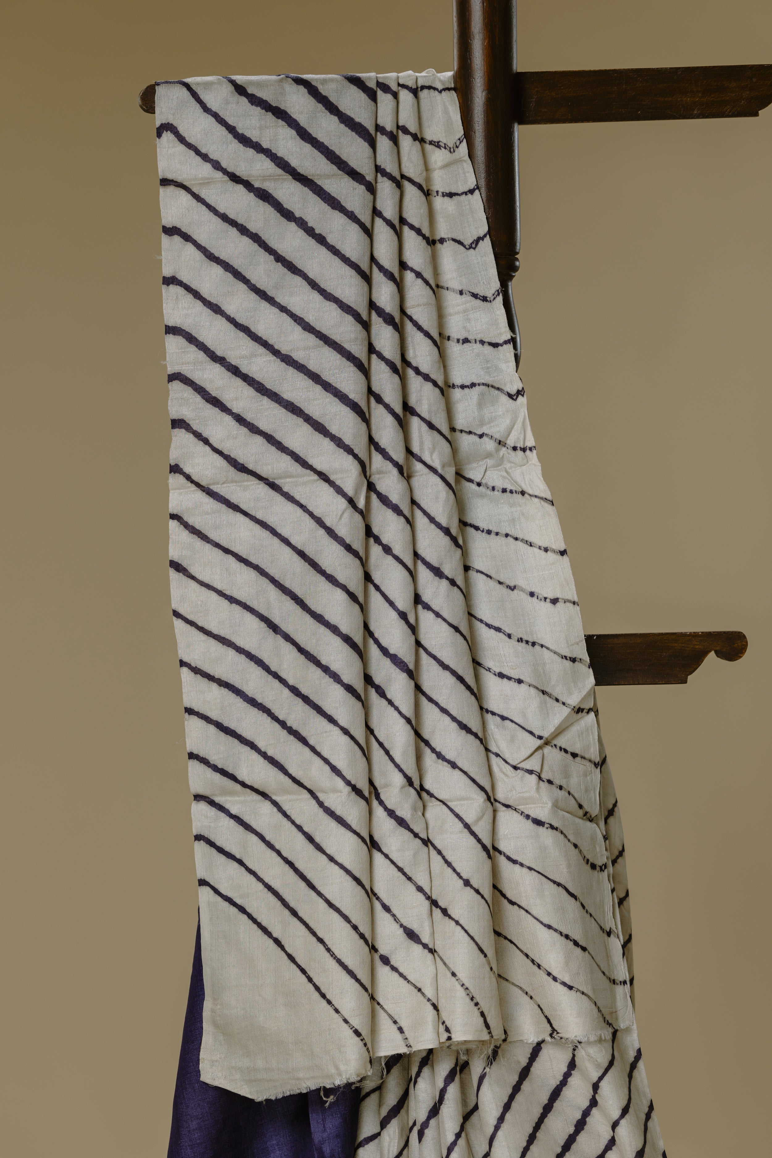 White Tusser Silk Leharia Saree with Grey Blouse