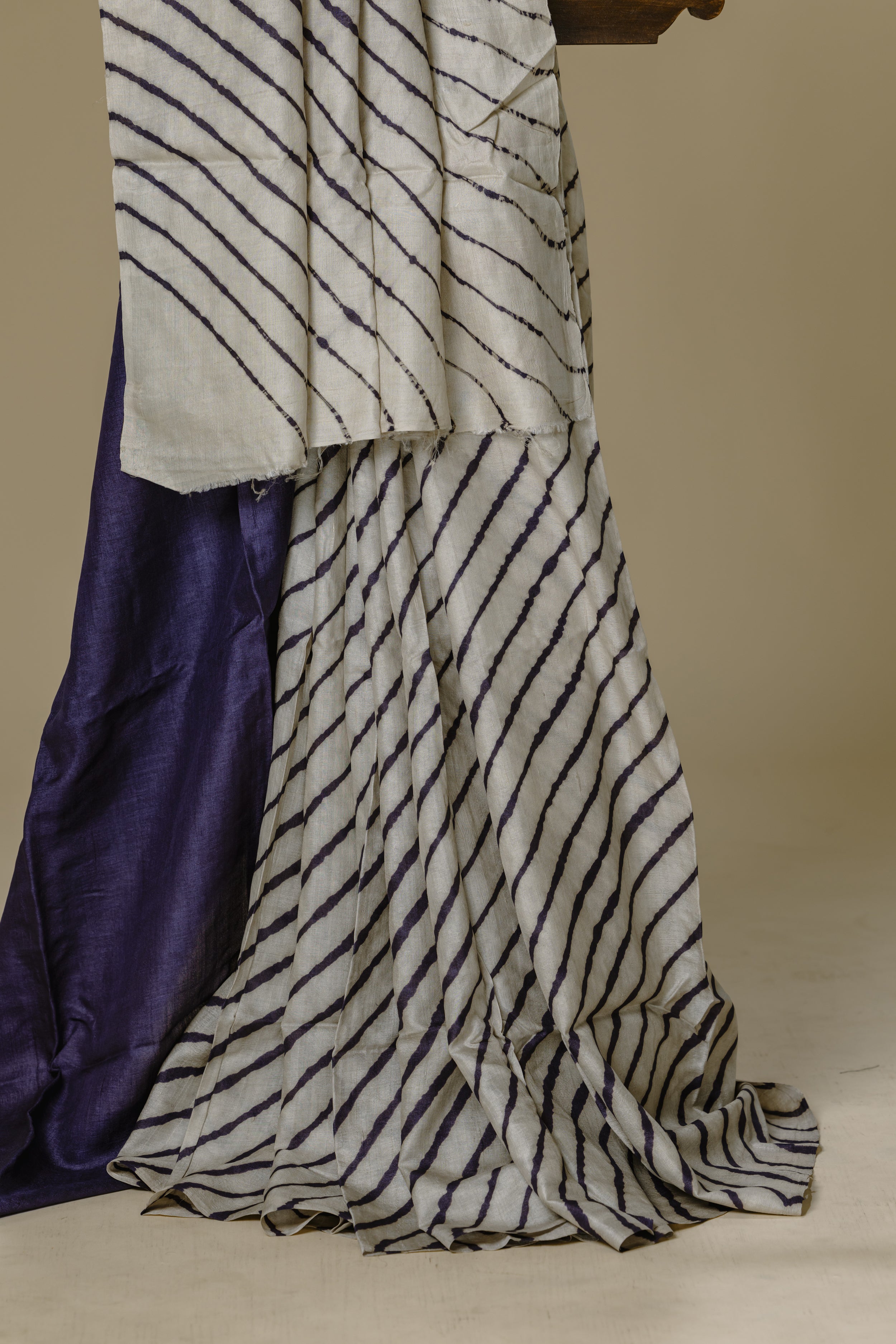 White Tusser Silk Leharia Saree with Grey Blouse